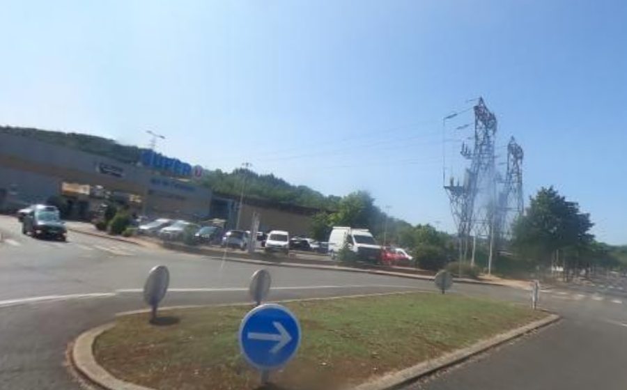 Vue du Rond-point anonyme n°396101918