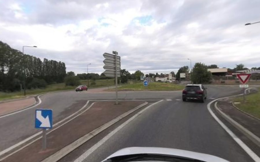 Vue du Rond-point anonyme n°397339809