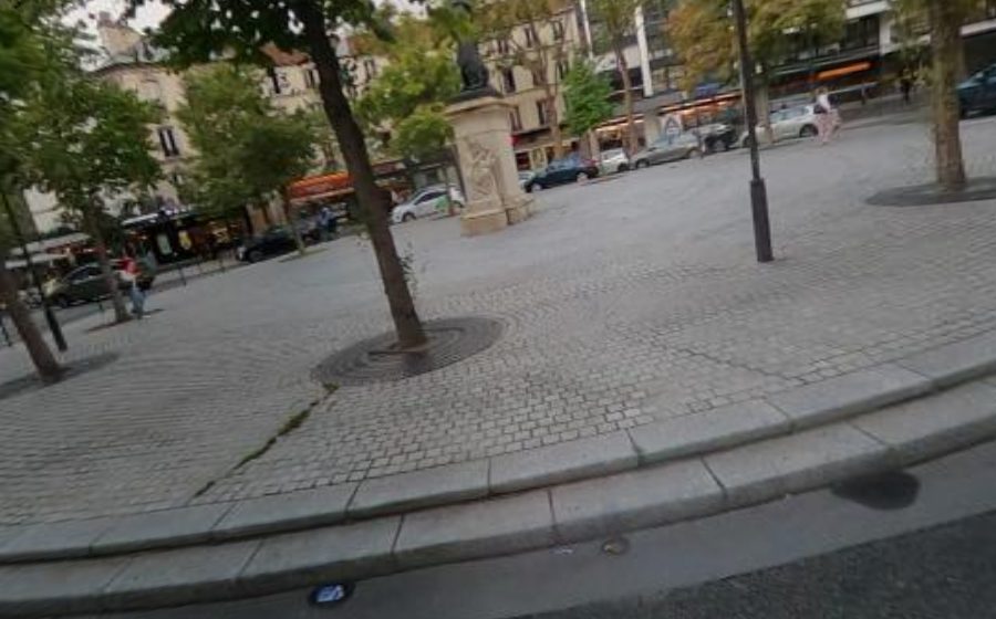 Vue du Place Pinel