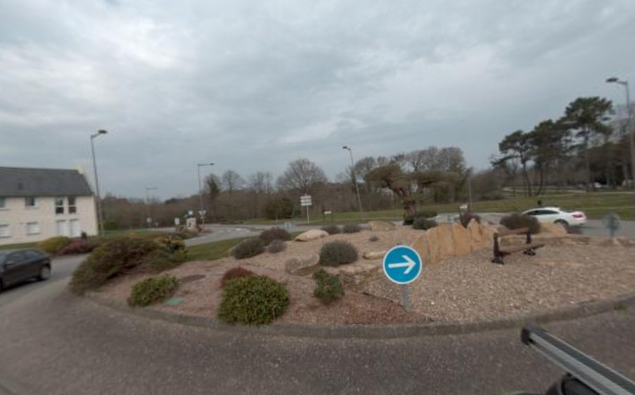 Vue du Rond-point anonyme n°40282642