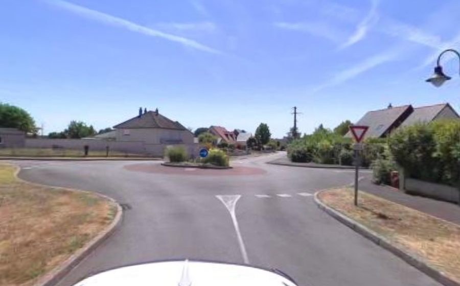 Vue du Rond-point anonyme n°402849793