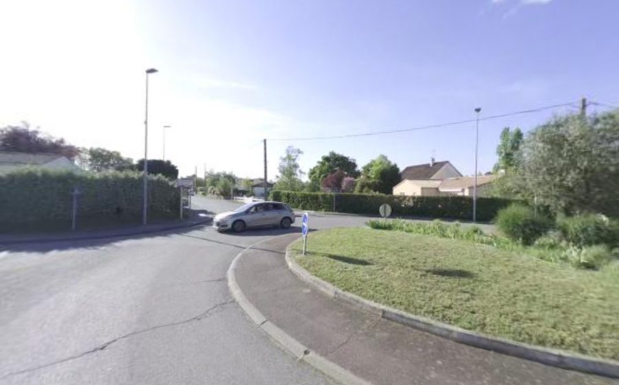 Vue du Rond-point anonyme n°40461266