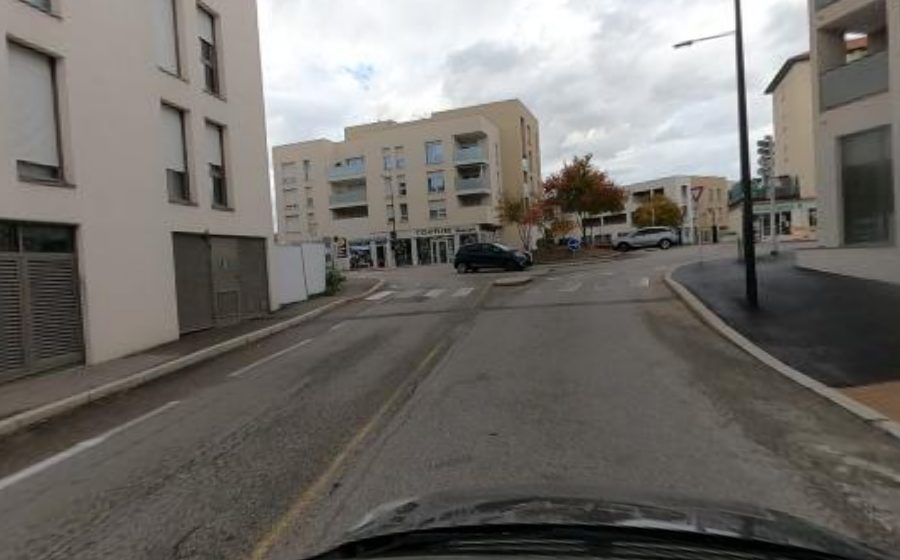 Vue du Rond-point anonyme n°408818523