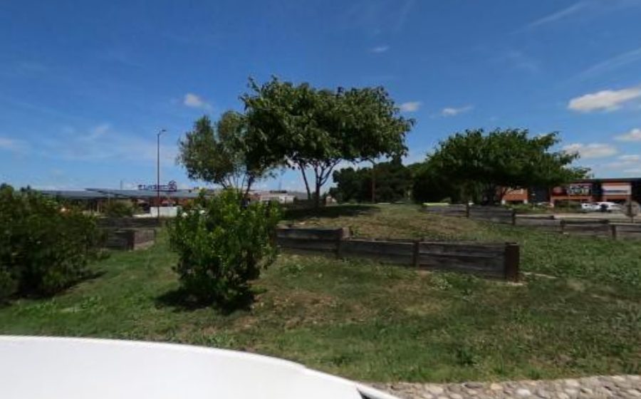 Vue du Rond-point anonyme n°411129148