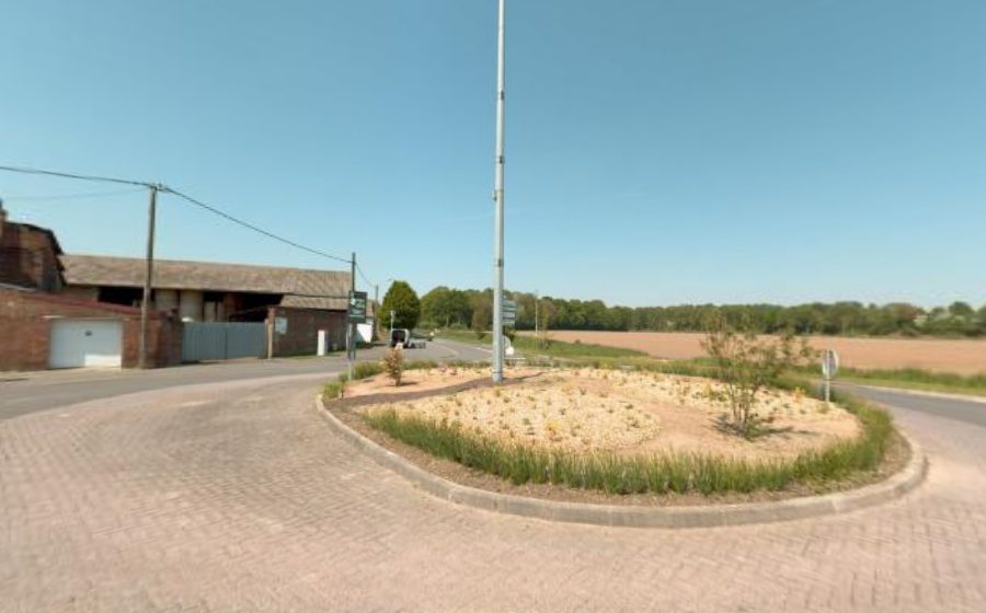 Vue du Rond-point anonyme n°41441723