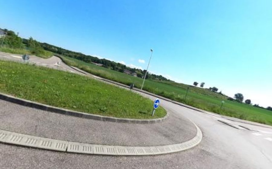 Vue du Rond-point anonyme n°419311385