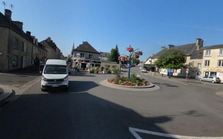 Vue du Rond-point anonyme n°42036659