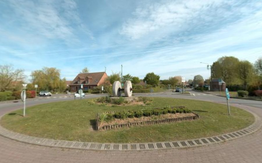 Vue du Rond-point anonyme n°425795509