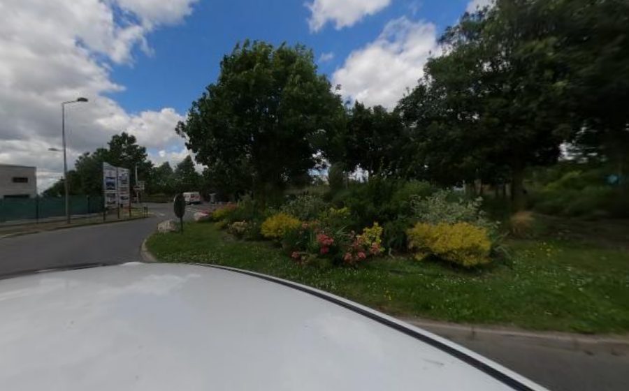 Vue du Rond-point anonyme n°435452669