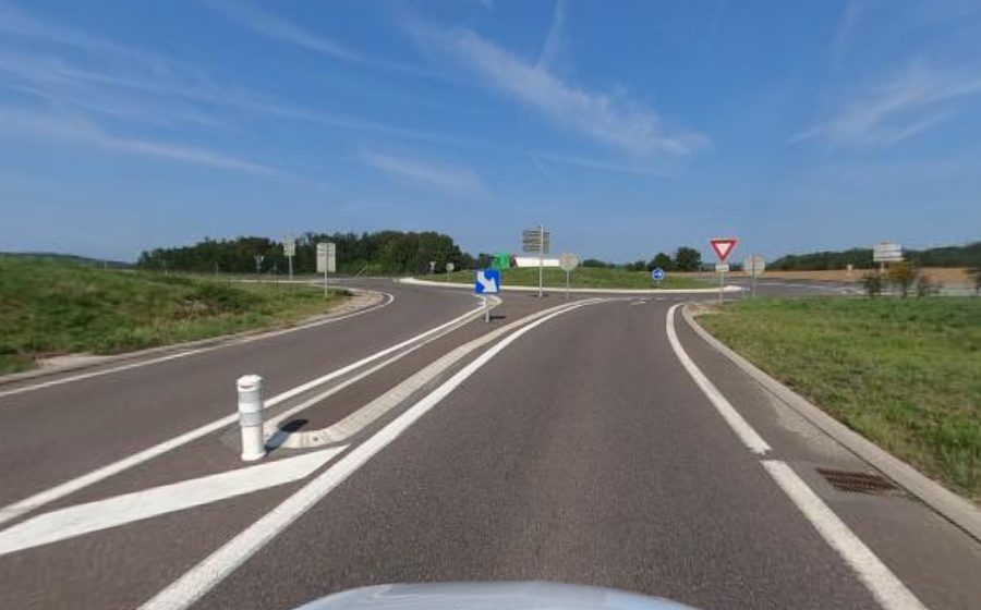 Vue du Rond-point anonyme n°435460892