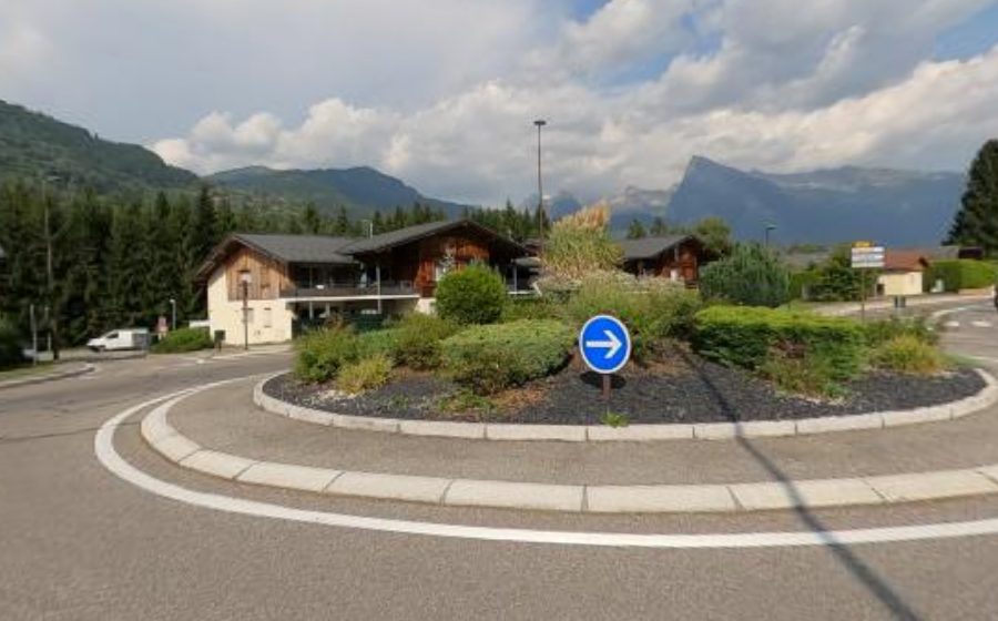 Vue du Rond-point anonyme n°439497343