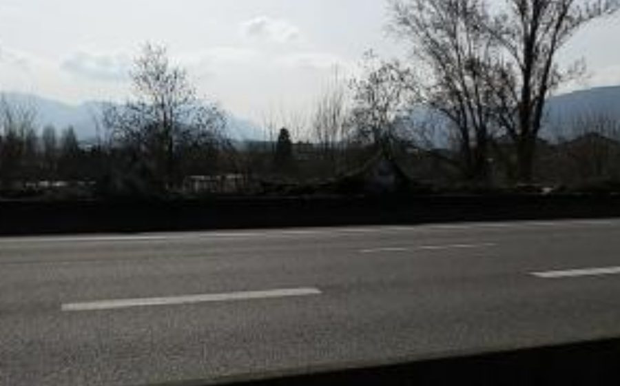 Vue du Rond-point anonyme n°439792888