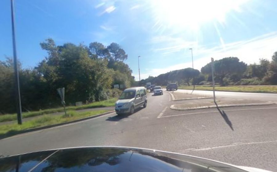 Vue du Rond-point anonyme n°44110742