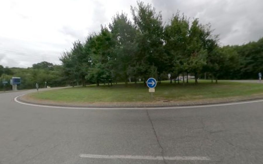 Vue du Rond-point anonyme n°44154011