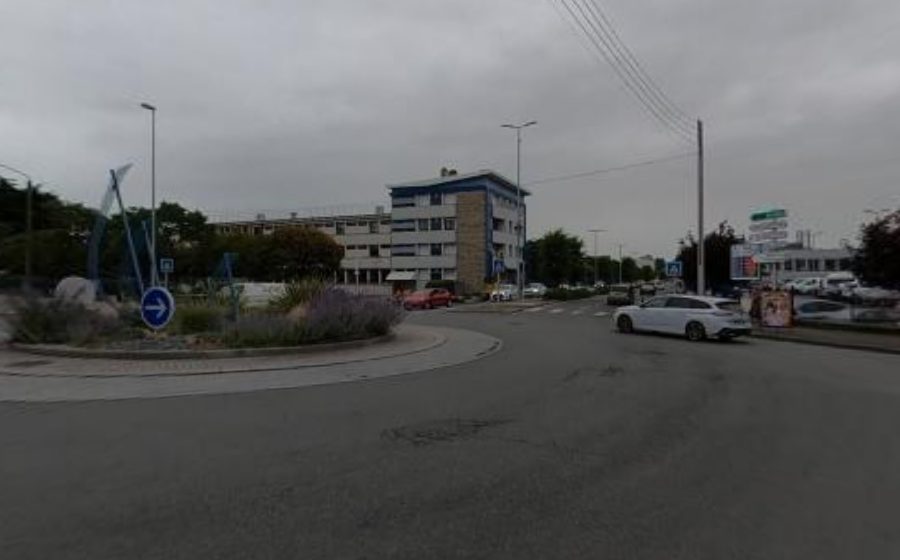 Vue du Rond-point anonyme n°44168921