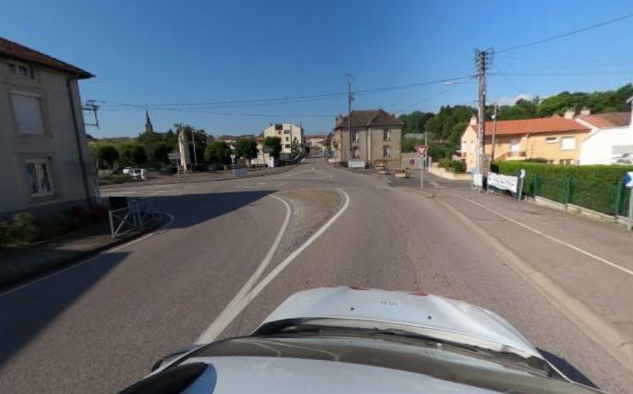 Vue du Rond-point anonyme n°44184455