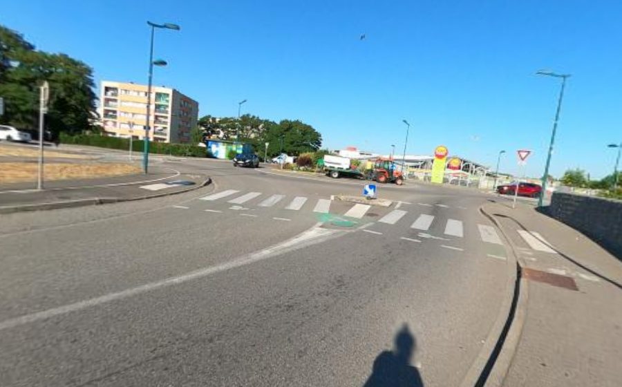 Vue du Rond-point anonyme n°443062370
