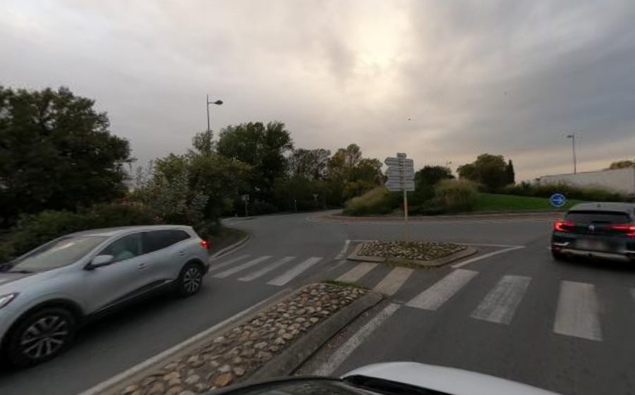 Vue du Rond-point anonyme n°44596129