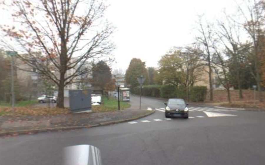 Vue du Rond-point anonyme n°44716178