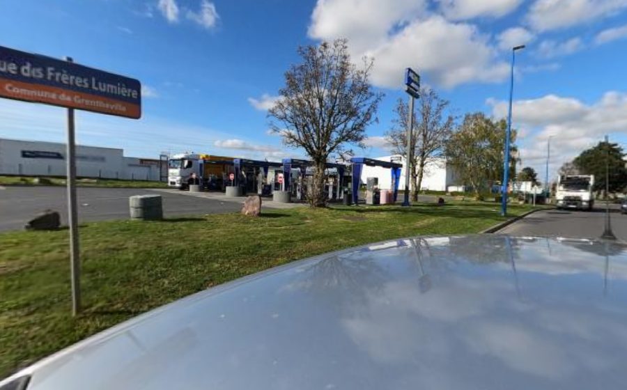 Vue du Rond-point anonyme n°449366239