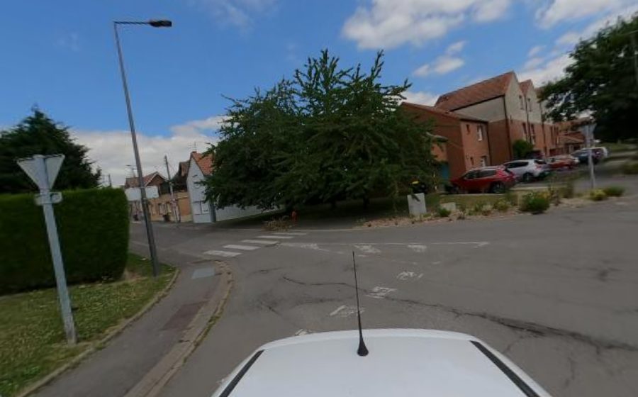 Vue du Rond-point anonyme n°452900759