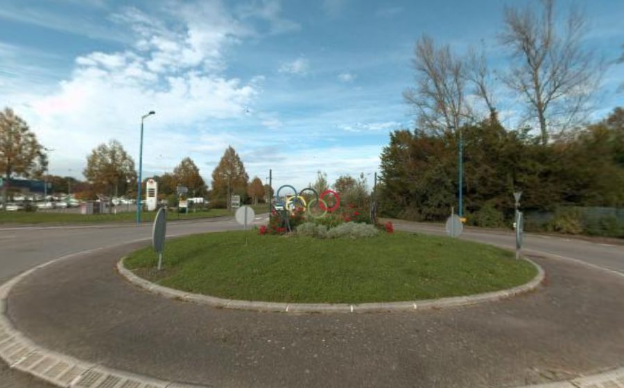 Vue du Rond-point anonyme n°45312329