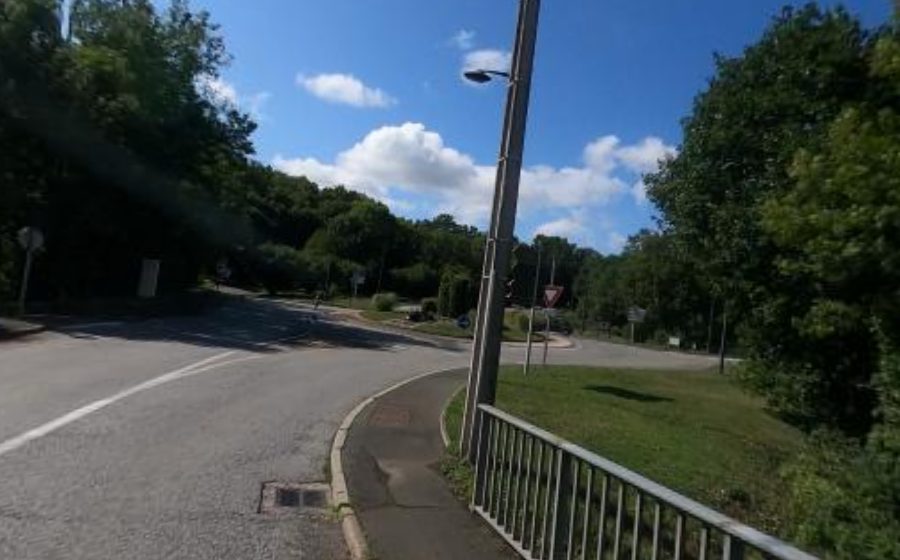 Vue du Rond-point anonyme n°45352866