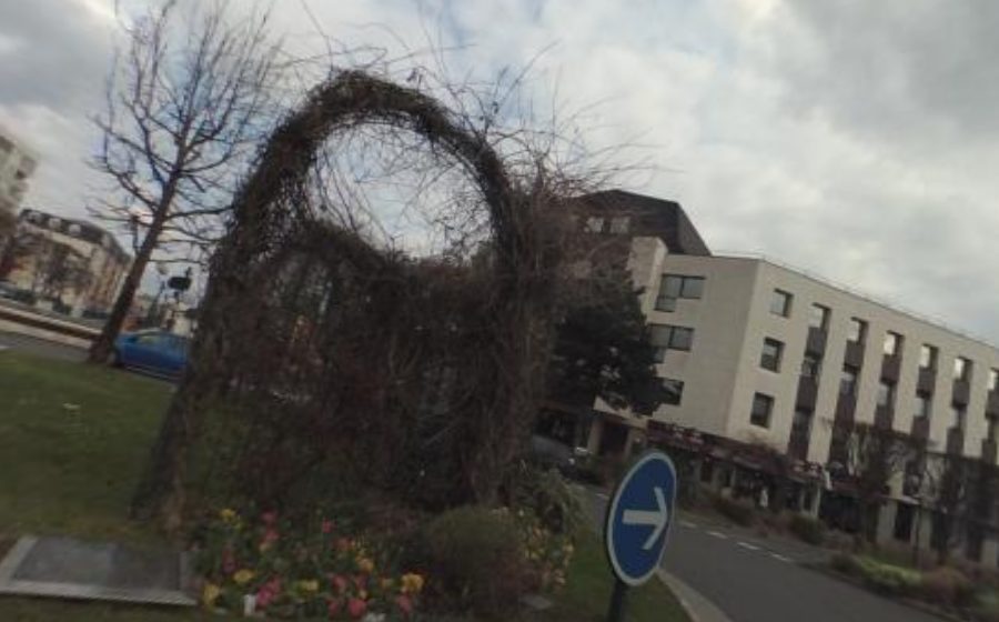 Vue du Rond-point anonyme n°460261073