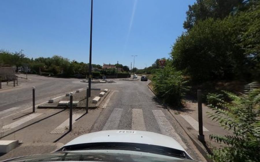 Vue du Rond-point anonyme n°464234008