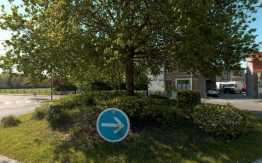 Vue du Rond-point anonyme n°46981712