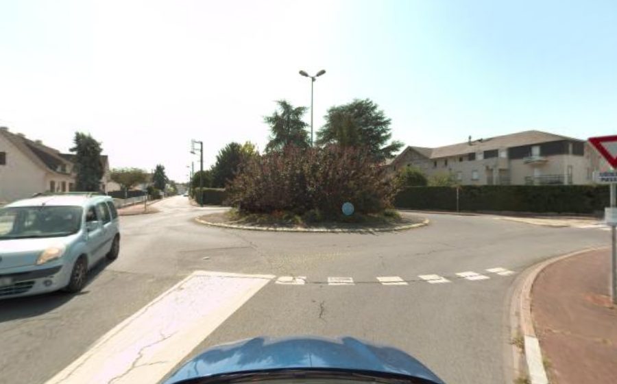 Vue du Rond-point anonyme n°47123737