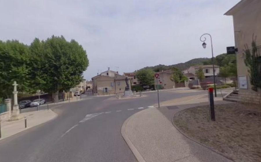 Vue du Rond-point anonyme n°474611621