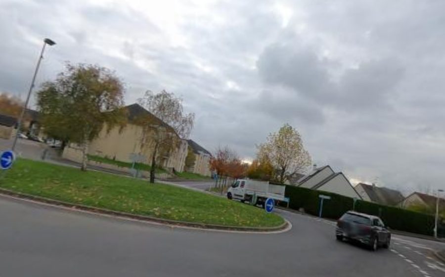 Vue du Rond-point anonyme n°47830449