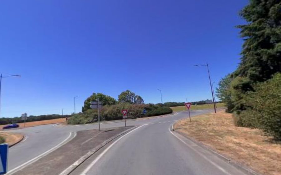 Vue du Rond-point anonyme n°48003147