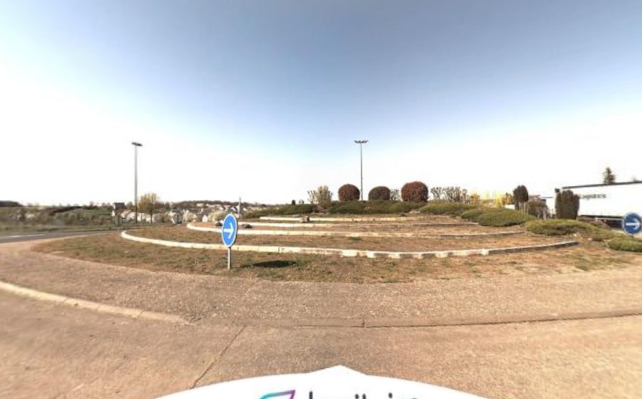 Vue du Rond-point anonyme n°48005922