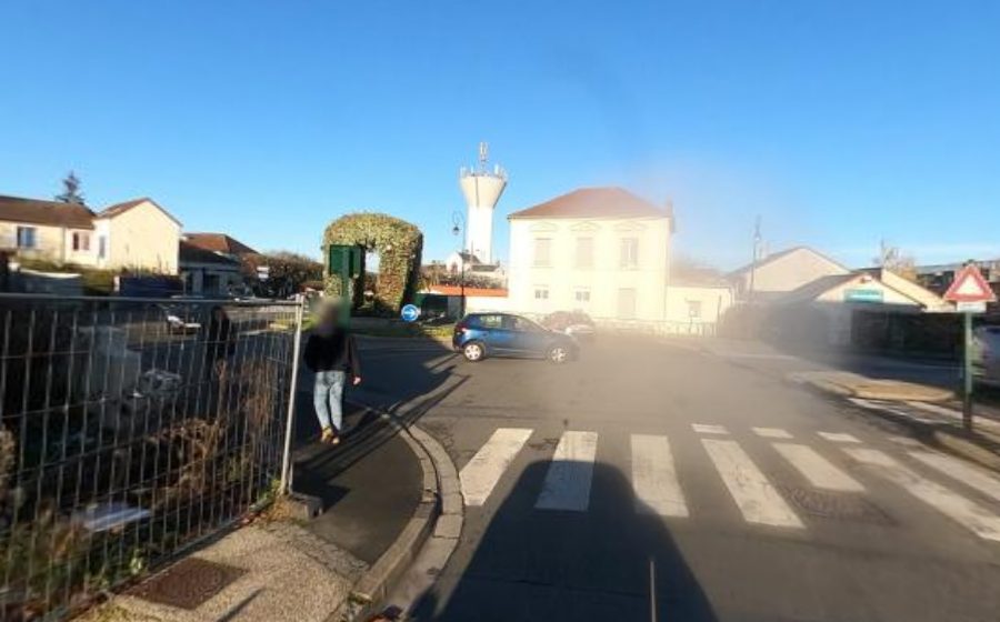 Vue du Rond-point anonyme n°48007303