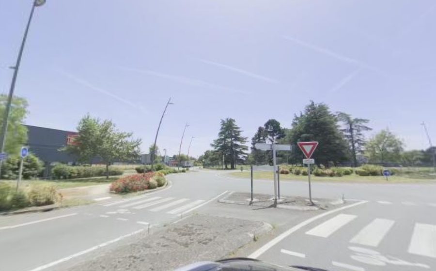 Vue du Rond-point anonyme n°48235190