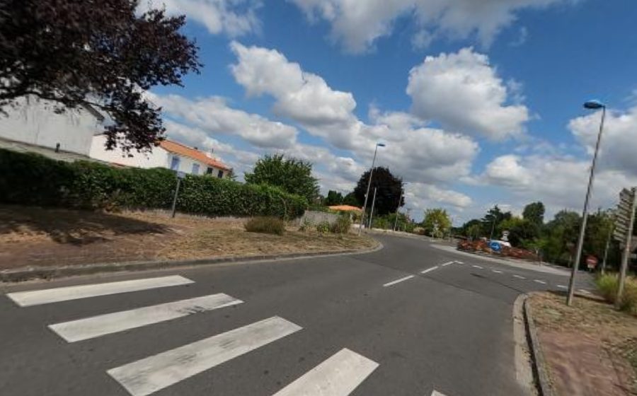 Vue du Rond-point anonyme n°482534421