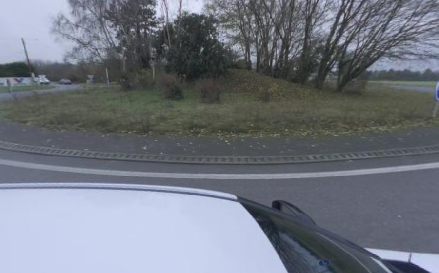 Vue du Rond-point anonyme n°48551524