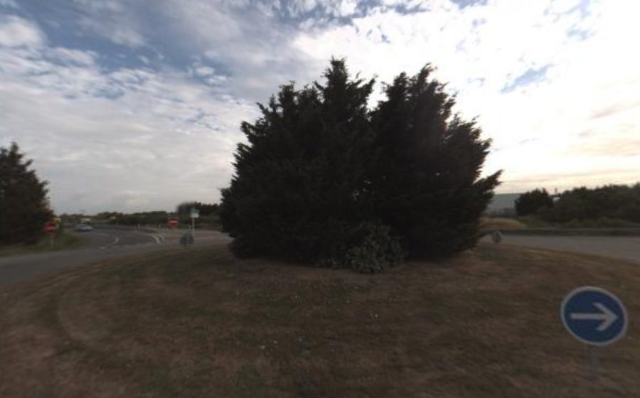 Vue du Rond-point anonyme n°48561611