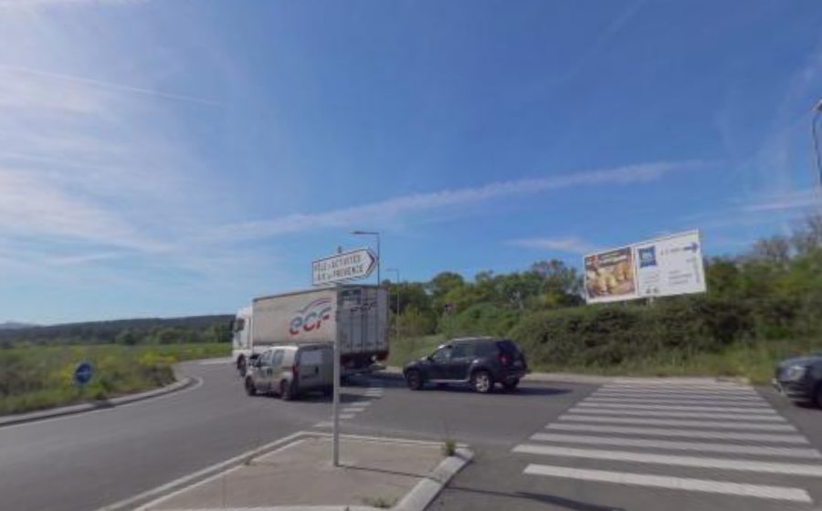 Vue du Rond-Point François de Saboulin Bollena