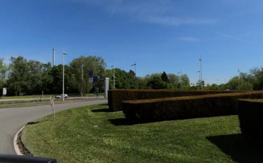 Vue du Rond-point anonyme n°48702718