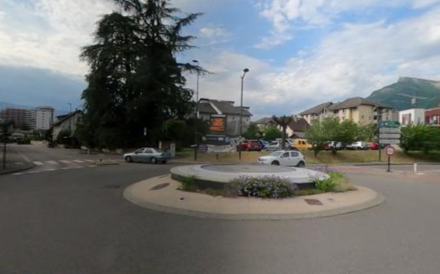 Vue du Rond-point anonyme n°488746023