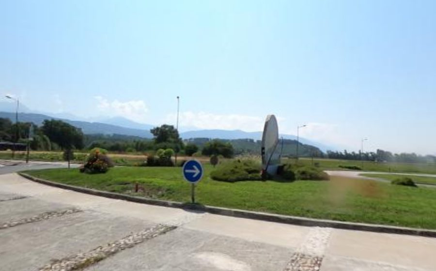 Vue du Rond-point anonyme n°49152431