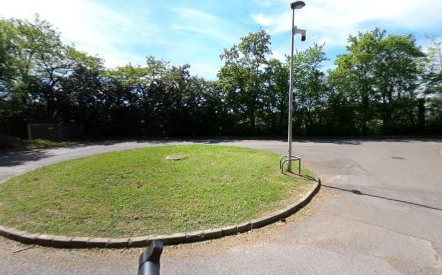 Vue du Rond-point anonyme n°495732849