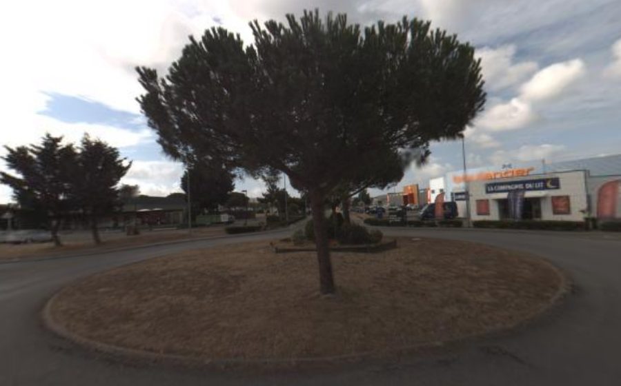 Vue du Rond-point anonyme n°50371651