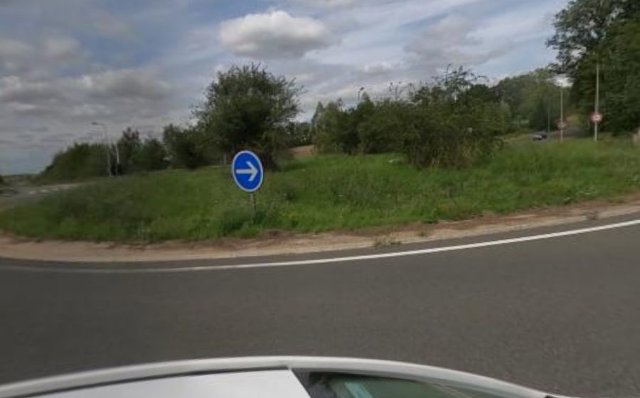 Vue du Rond-point anonyme n°512363120