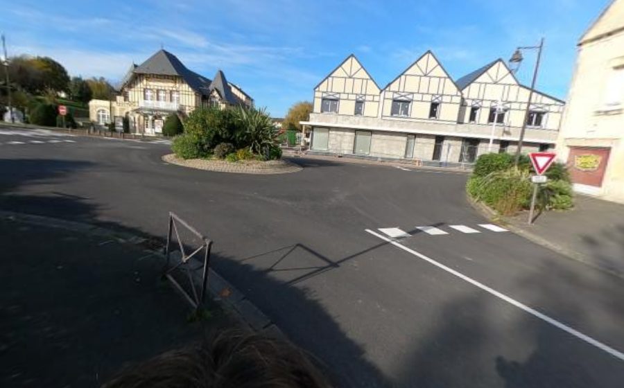 Vue du Rond-point anonyme n°515346124