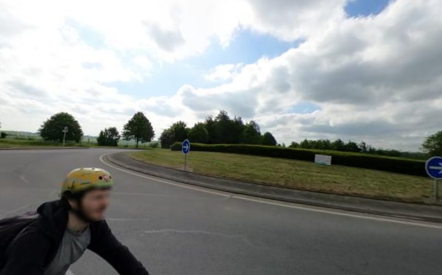 Vue du Rond-point anonyme n°52510263