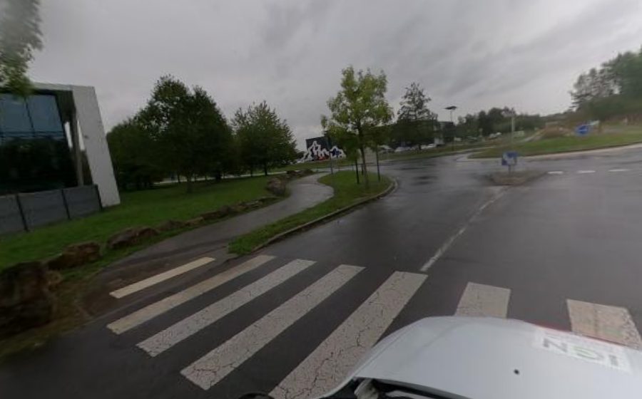 Vue du Rond-point anonyme n°541402602